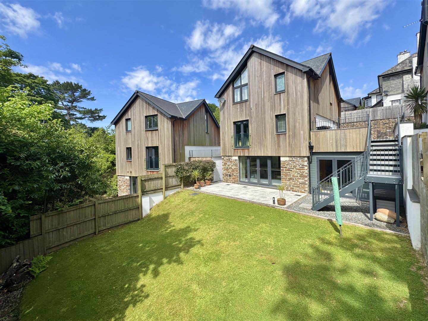 Cornelius Drive, Truro